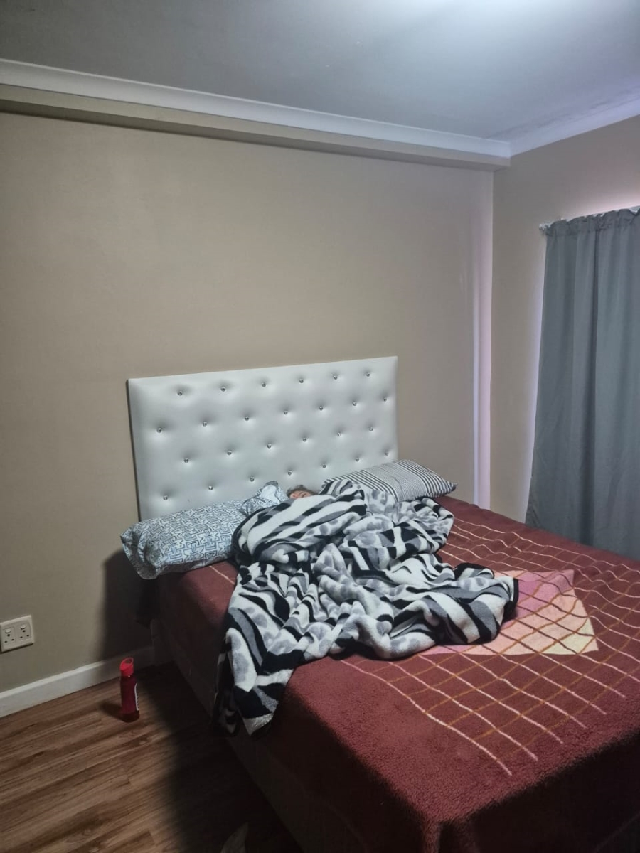 To Let 2 Bedroom Property for Rent in Penlyn Estate Western Cape